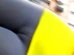 Slim4K: نازک خوبصورتی مطمئن اس شخص کی طرف سے کے بعد ایک واک میں شہر پر PornHD